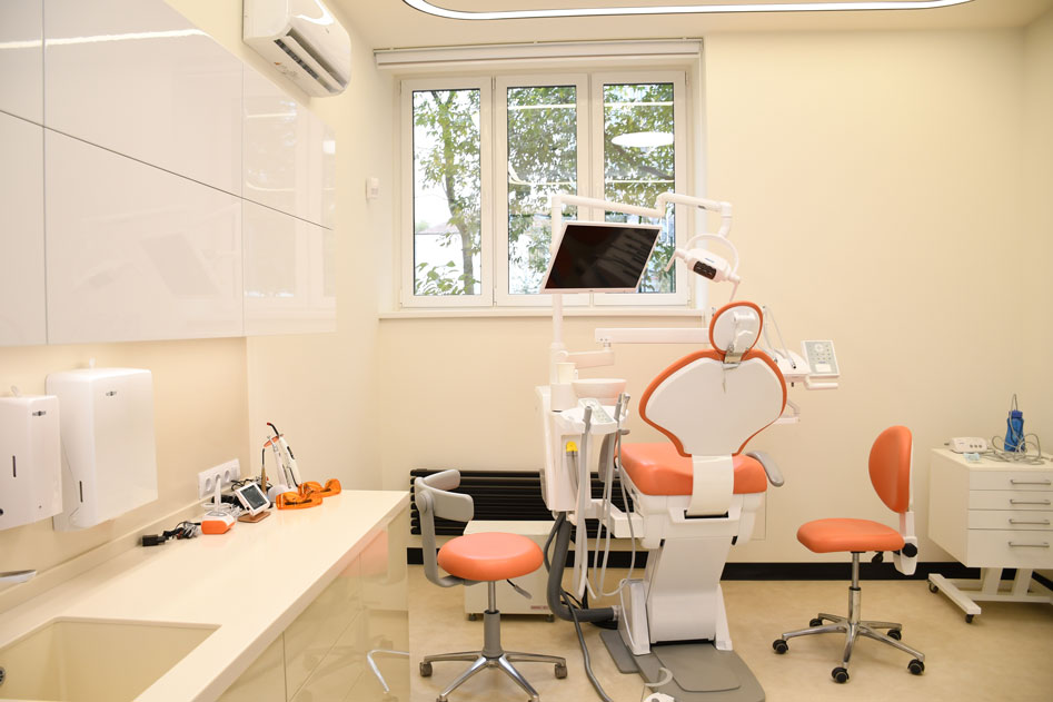 Стоматология «Белый кролик»